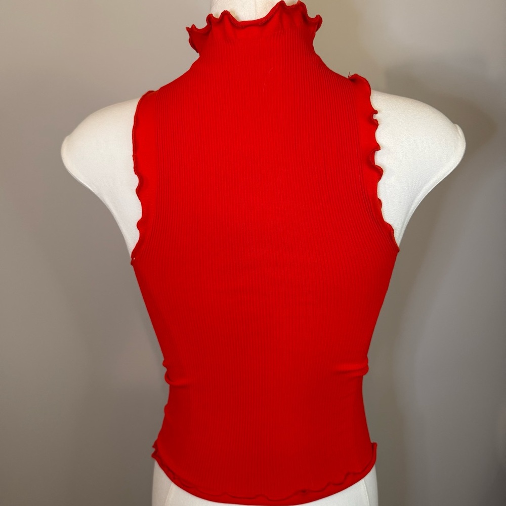 Free People Rib + Lettuce Muscle Tank EUC - Picture 5 of 5
